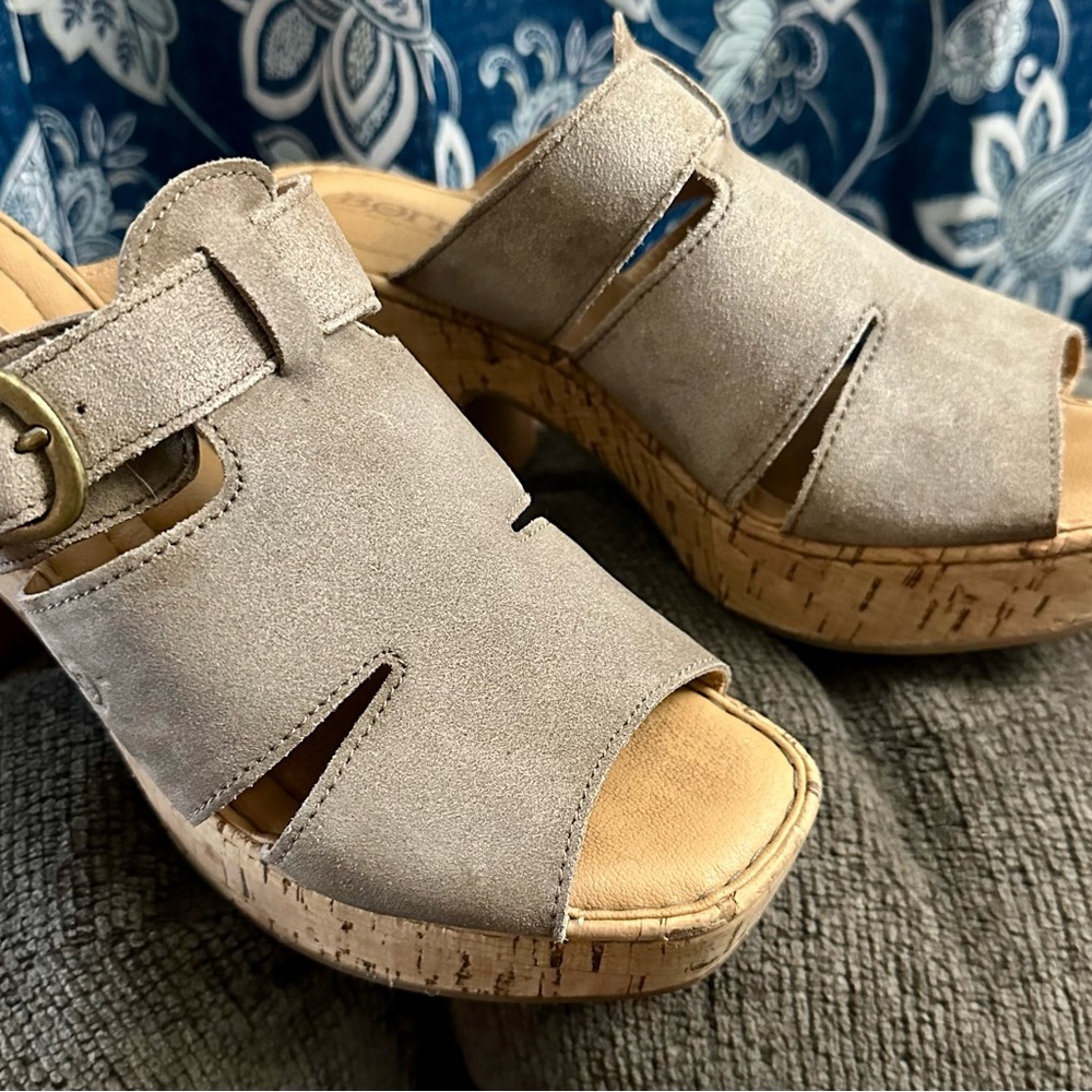 Born Sandals - Picture 4 of 6